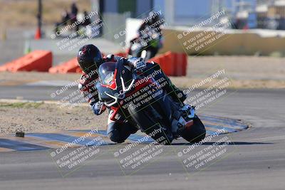 media/Dec-10-2023-SoCal Trackdays (Sun) [[0ce70f5433]]/Turn 2 (10am)/